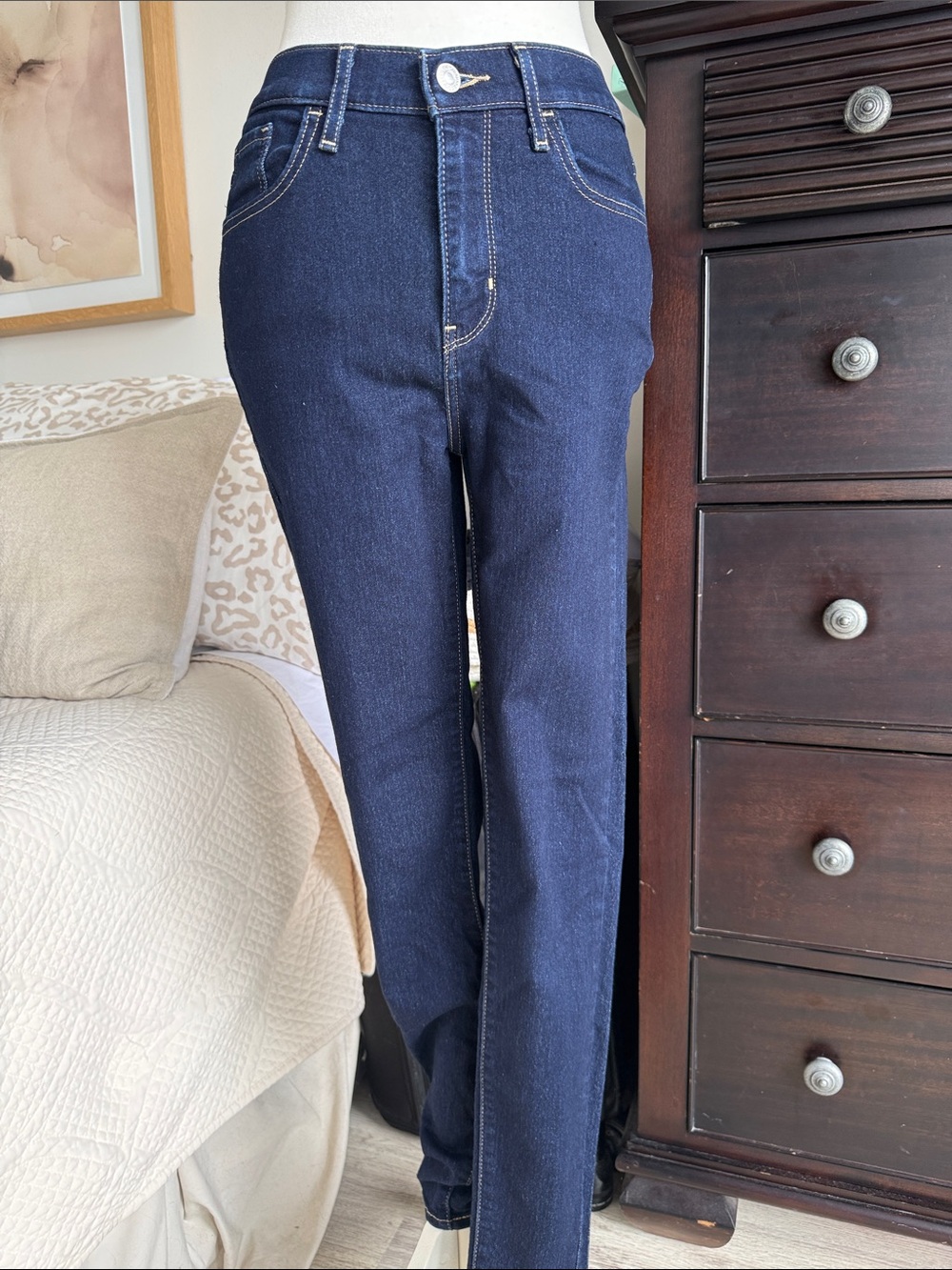 Levi’s Classic High-Rise Dark Blue Women’s Jeans